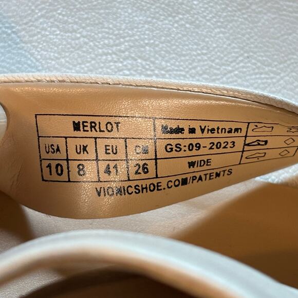 Vionic Merlot Soft Leather Strappy Sandal in Cream - size 10 - Picture 9 of 9